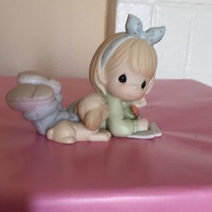 Precious Moments: Friends Write From The Start